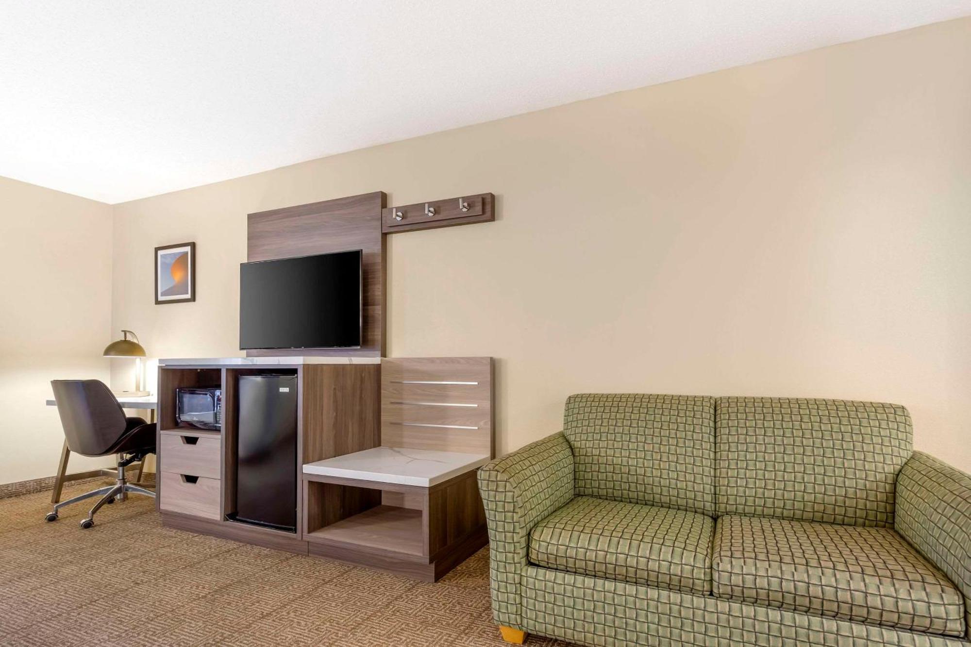 Quality Inn Raleigh Downtown Exterior foto