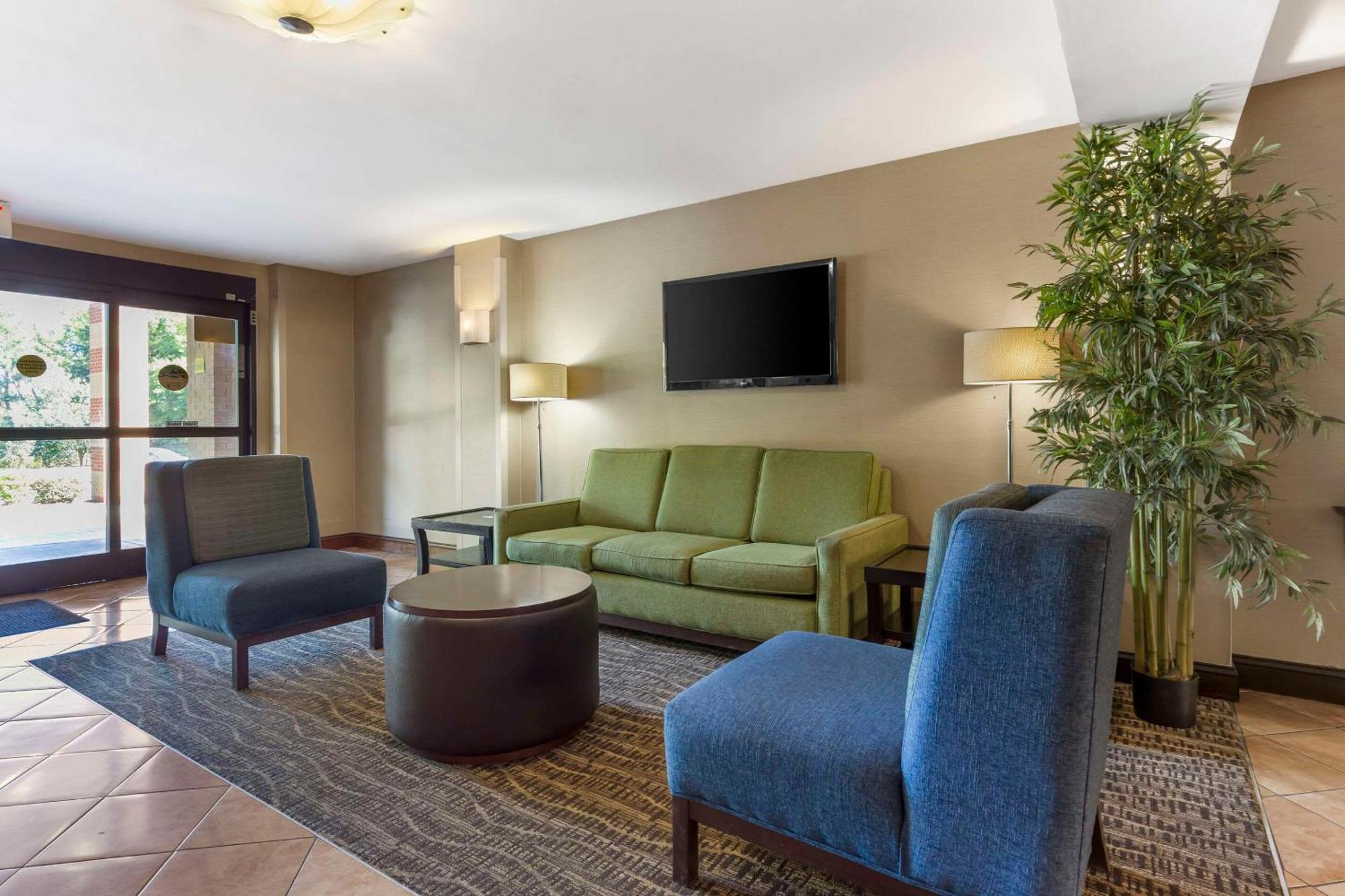 Quality Inn Raleigh Downtown Exterior foto